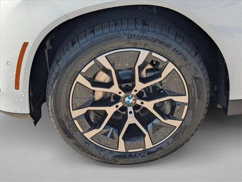 Used 2025 BMW X3 xDrive30i w/ Convenience Package image 9