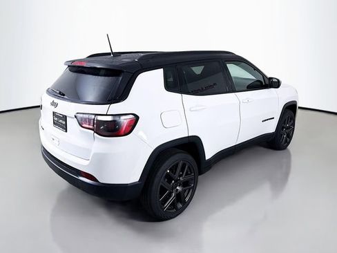 New 2026 Jeep Compass Limited image 7