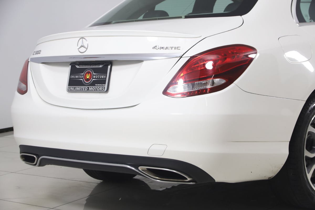 Used 2016 Mercedes-Benz C 300 4MATIC Sedan image 36