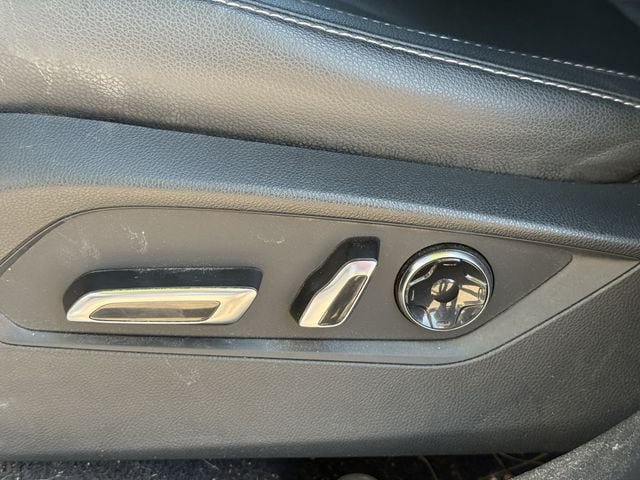 Certified 2025 Acura RDX SH-AWD image 26