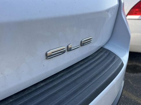 Certified 2022 GMC Yukon SLE AWD/4WD image 11