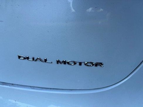 Used 2019 Tesla Model 3 Long Range image 10