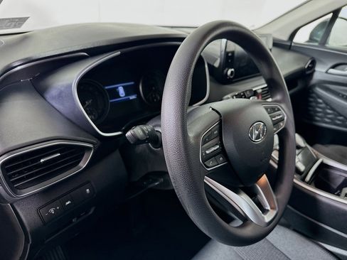 Certified 2023 Hyundai Santa Fe SE image 9