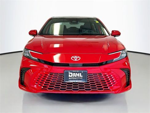 Used 2025 Toyota Camry XSE image 2