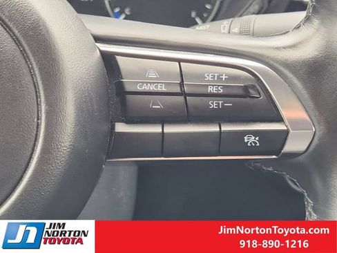 Used 2024 MAZDA MAZDA3 s FWD image 28