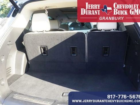 Used 2024 Buick Enclave Avenir w/ Avenir Technology Package image 24