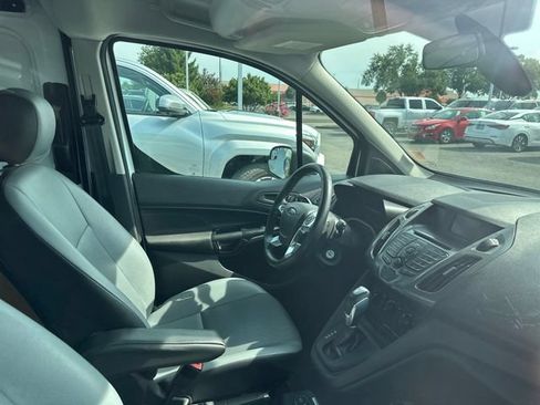 Used 2017 Ford Transit Connect XL FWD image 30