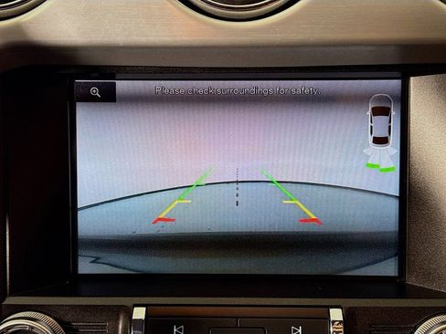 Used 2015 Ford Mustang Premium image 18