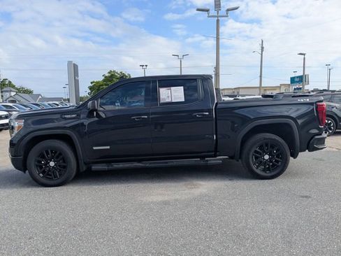 Used 2020 GMC Sierra 1500 Elevation w/ Elevation Value Package image 6