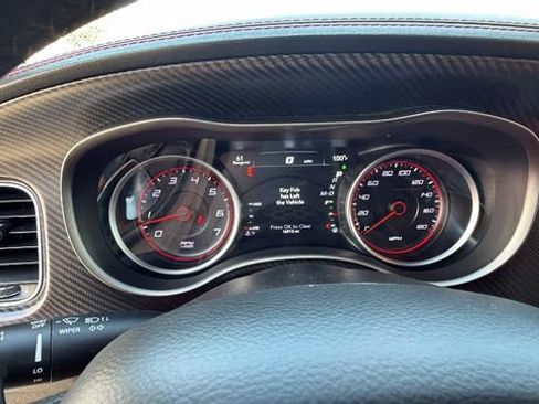 Used 2022 Dodge Charger Scat Pack RWD image 29