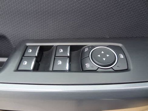 Used 2023 Ford F150 XLT AWD/4WD image 16