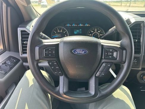 Used 2017 Ford F150 XLT image 27