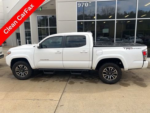 Used 2023 Toyota Tacoma TRD Sport image 5