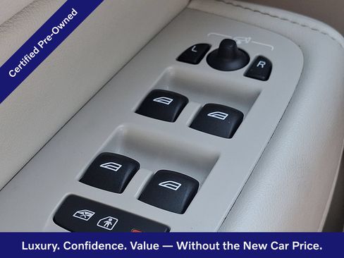 Certified 2023 Volvo XC60 B5 Plus w/ Climate Package AWD/4WD image 28