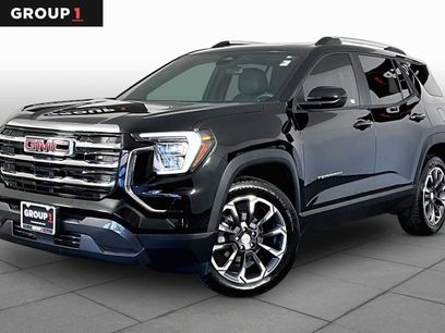 Used 2025 GMC Terrain Elevation w/ Elevation Premium Package