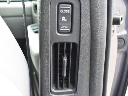 Used 2019 Honda Odyssey EX image 47