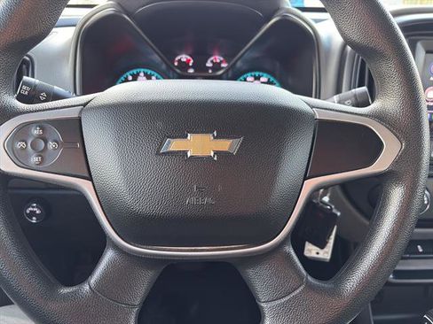 Used 2021 Chevrolet Colorado W/T w/ WT Convenience Package image 15