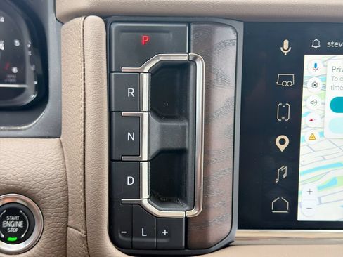 Used 2023 GMC Yukon XL Denali AWD/4WD image 20