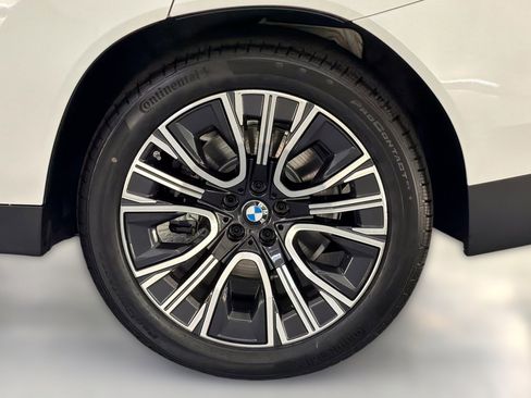 Used 2026 BMW X3 xDrive30i w/ Premium Package AWD/4WD image 11