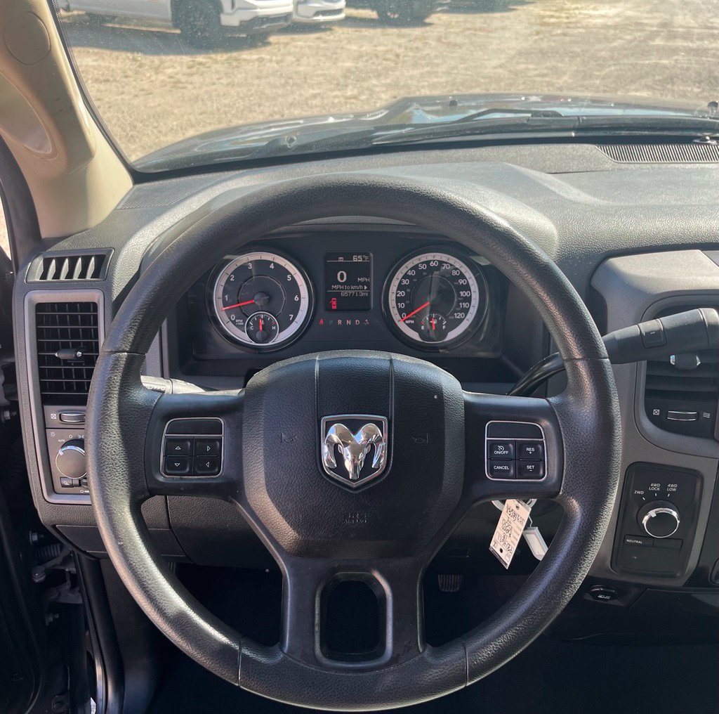 Used 2018 RAM 1500 ST w/ SXT Appearance Group AWD/4WD image 21
