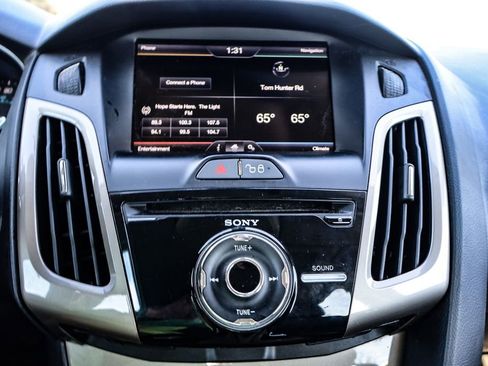 Used 2012 Ford Focus SEL image 33