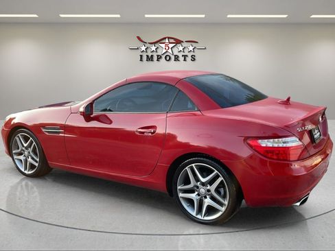 Used 2013 Mercedes-Benz SLK 250 image 3