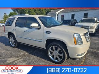 Used 2011 Cadillac Escalade Premium image 1