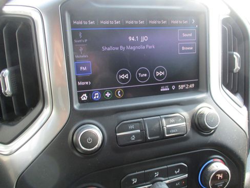 Used 2019 Chevrolet Silverado 1500 RST image 29