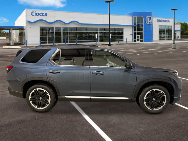 New 2026 Honda Pilot Touring image 8
