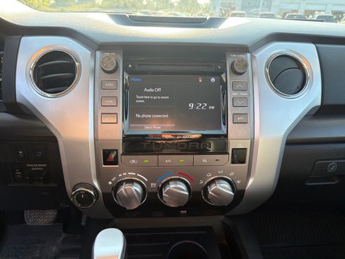 Used 2019 Toyota Tundra SR5 w/ TRD Off Road Package AWD/4WD image 18