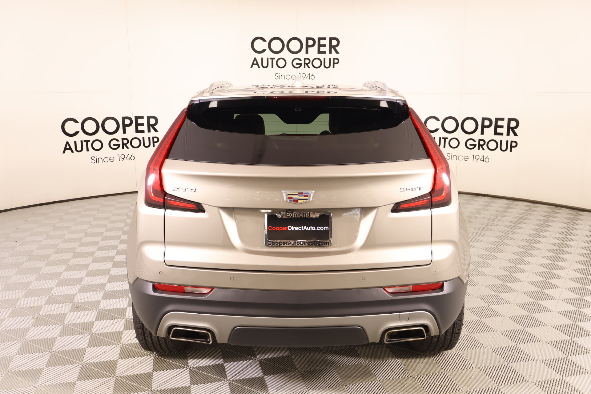 Used 2023 Cadillac XT4 Premium Luxury w/ Driver Assist Package FWD image 21