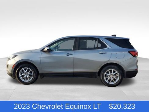 Certified 2023 Chevrolet Equinox LT image 2
