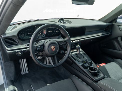 Used 2024 Porsche 911 GT3 RWD image 14
