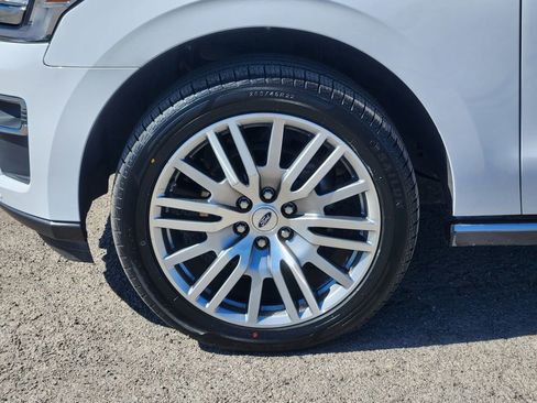 Used 2023 Ford Expedition Max Limited image 12