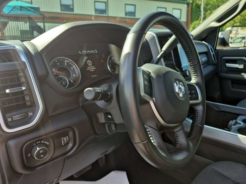 Used 2022 RAM 2500 Big Horn w/ Level C Equiment Group AWD/4WD image 10