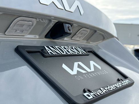 New 2026 Kia Sorento S image 12