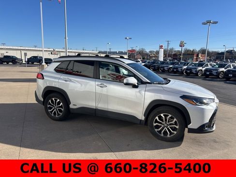 Certified 2024 Toyota Corolla Cross AWD Hybrid image 3