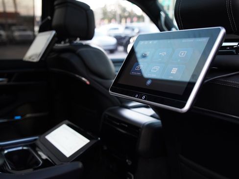 Used 2022 Jeep Grand Wagoneer Series II image 6