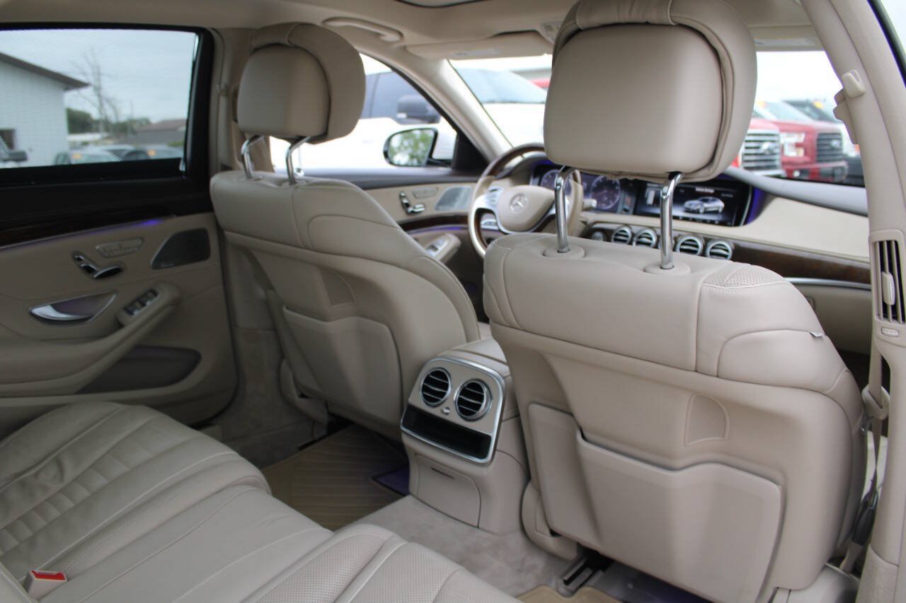 Used 2017 Mercedes-Benz S 550 4MATIC Sedan image 10