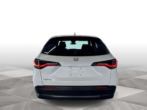 Used 2024 Honda HR-V LX image 7