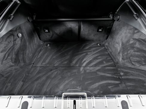 Used 2018 Porsche Panamera 4S image 16