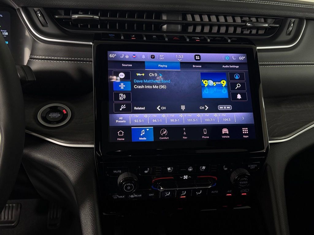 Used 2024 Jeep Grand Cherokee Limited 4xe AWD/4WD image 19