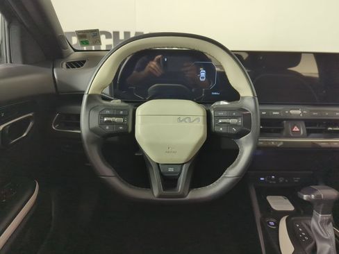 Used 2025 Kia K4 GT-Line FWD image 11