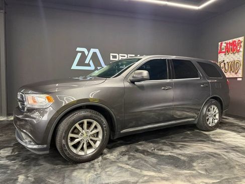 Used 2018 Dodge Durango SXT w/ 3rd Row Seating Group RWD image 1