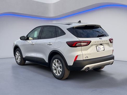 New 2026 Ford Escape Active image 10