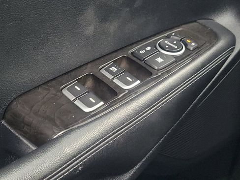 Used 2016 Kia Sorento FWD image 27