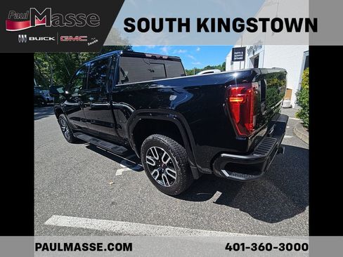 Used 2023 GMC Sierra 1500 AT4 w/ Technology Package AWD/4WD image 7