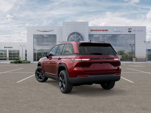 New 2025 Jeep Grand Cherokee Limited w/ Black Appearance Package image 3
