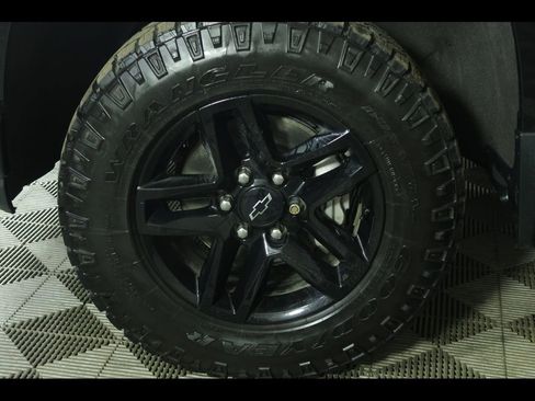 Used 2021 Chevrolet Silverado 1500 LT Trail Boss w/ LT Trail Boss Premium Package image 11