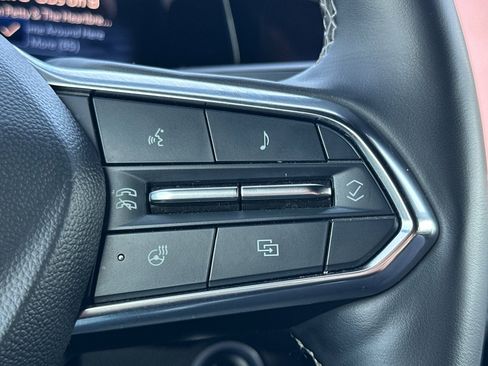 Certified 2024 Chevrolet Traverse LT image 39